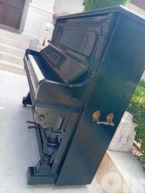 بيانو بلجيكي أصلي HEILBRUNN PIANOS من UR. HAINAUT A MORLANWELZ 3