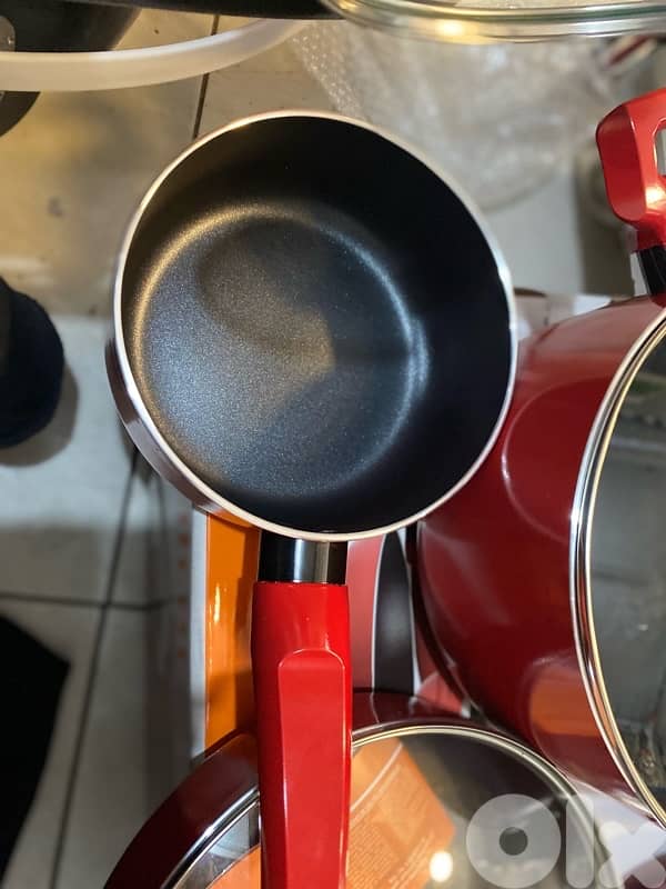 طقم طناجر 1