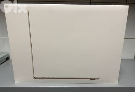 Macbook air 15 512gb M2 Starlight MQKV3
