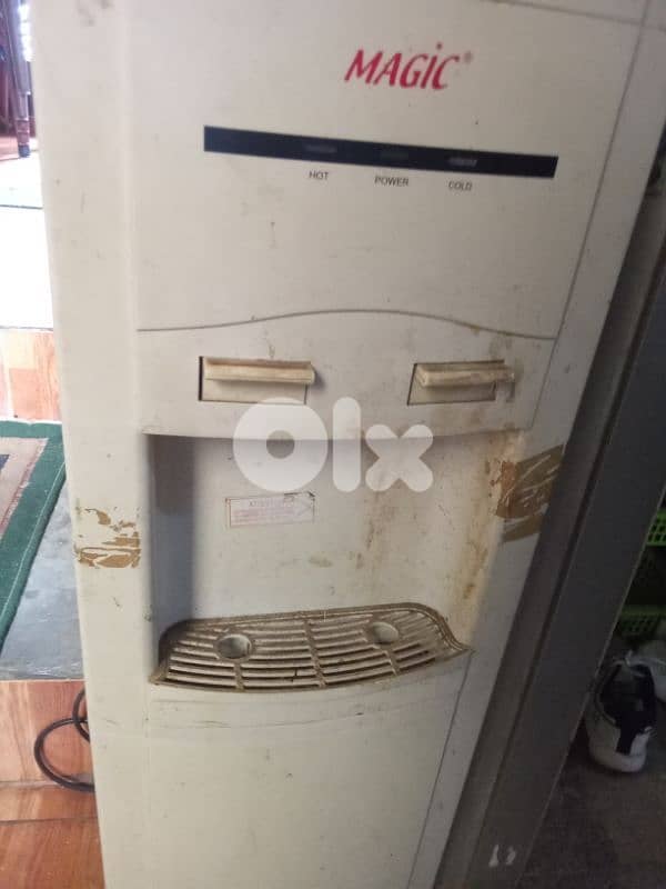 كولر مستعمل طالبة في 30$ 0
