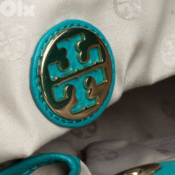 Tory Burch turquoise leather Amanda hobo 3