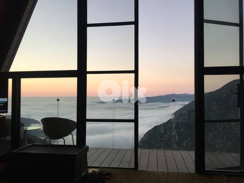 Land with a log house in Chahtoul-Nahr El Dahab 3