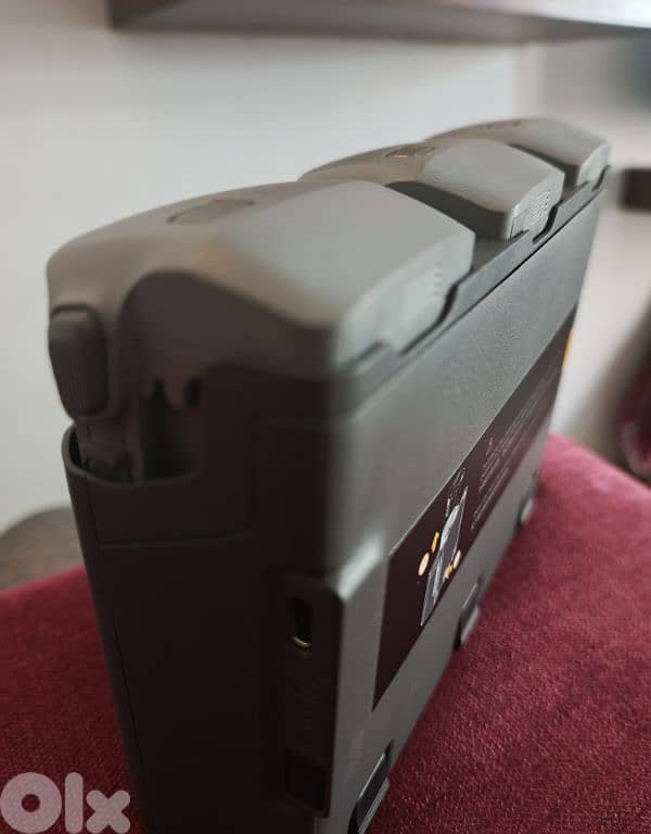 dji air 3s fly more combo used 3 month like new in excellent condition 3