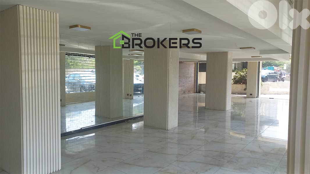 Showroom for Rent in Tallet El Khayat   صالة عرض للايجار في تلة الخياط 0
