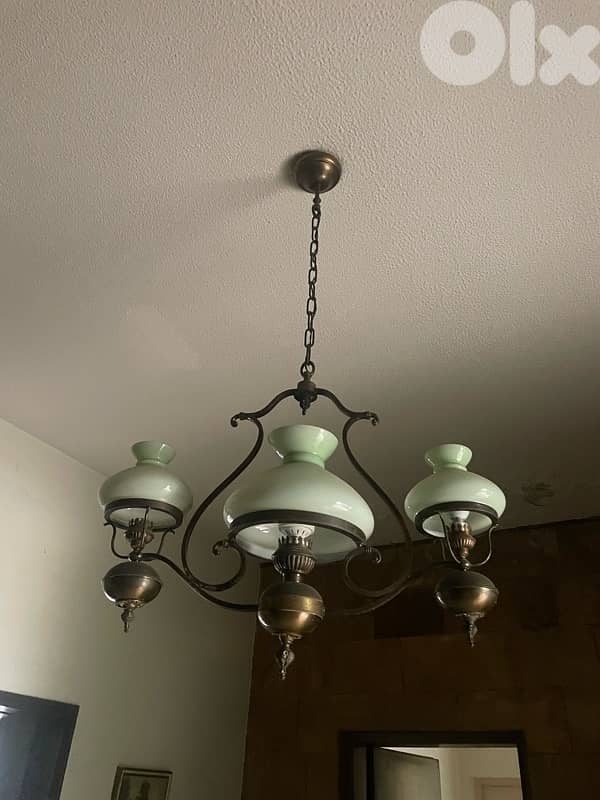 chandelier 0