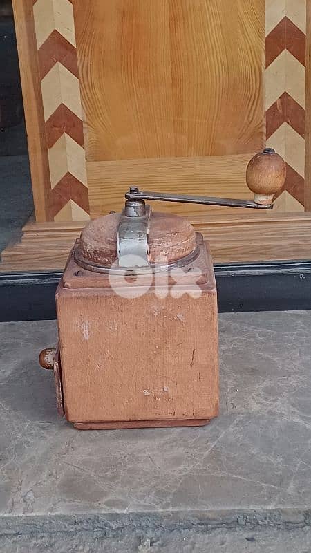 antique 2