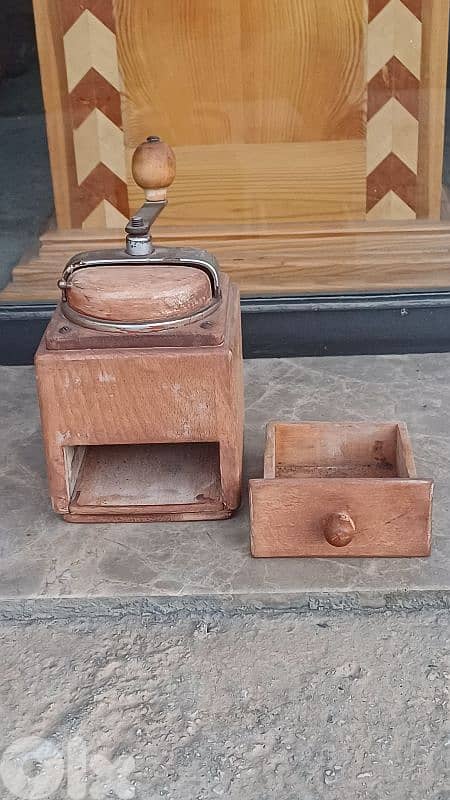 antique 5