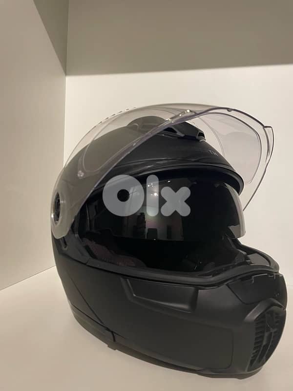 Schuberth Helmet 0