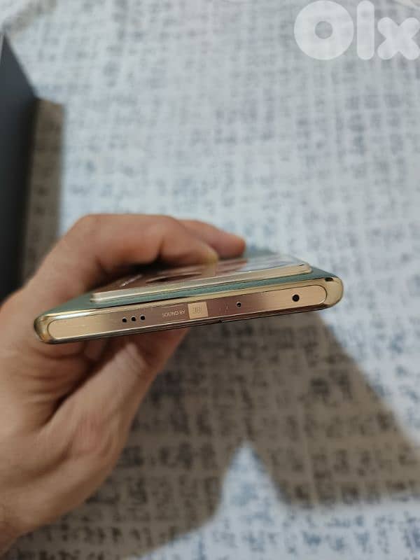note 40 pro 5g 6