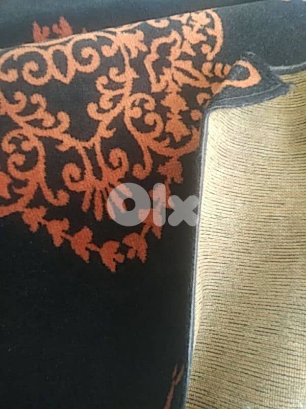 Thin twin carpets - Not Negotiable 4