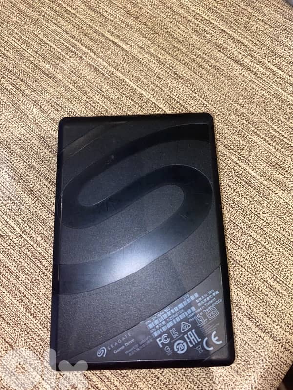 external storage seagate 2 terrabyte ps4/5(negotiable) 1
