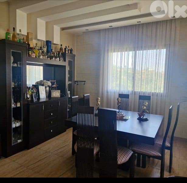 Elegant Dining Room set excellent condition 0