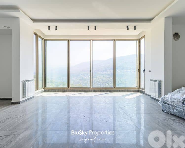Apartment For SALE In Baabdat شقة للبيع #GS 0