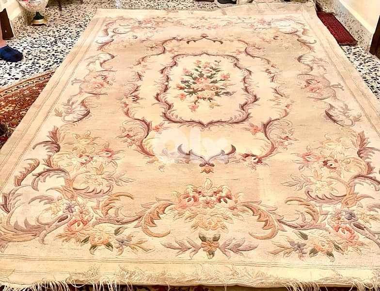 carpet for sale سجادة مزخرفة 0