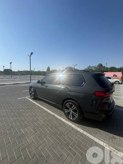 بي ام دبليو اكس 7 2022