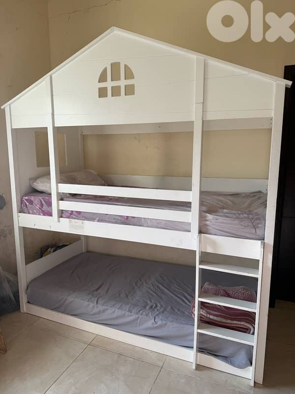 Bunk bed 0