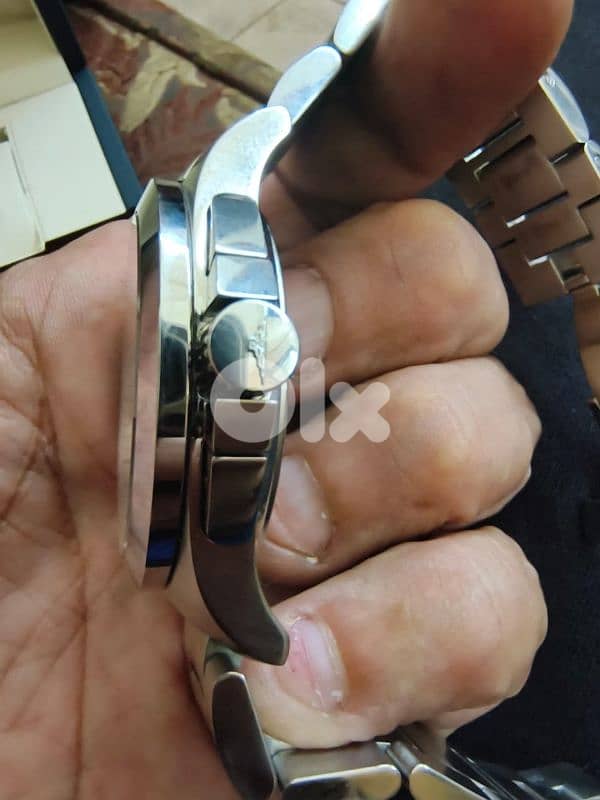 Longines Conquest L3.660. 4.76. 6 5
