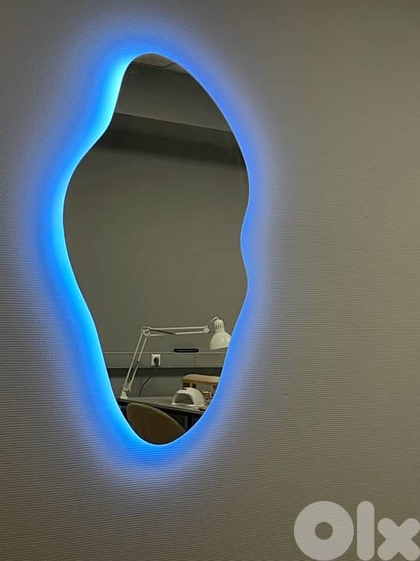 mirrors مرايا 1