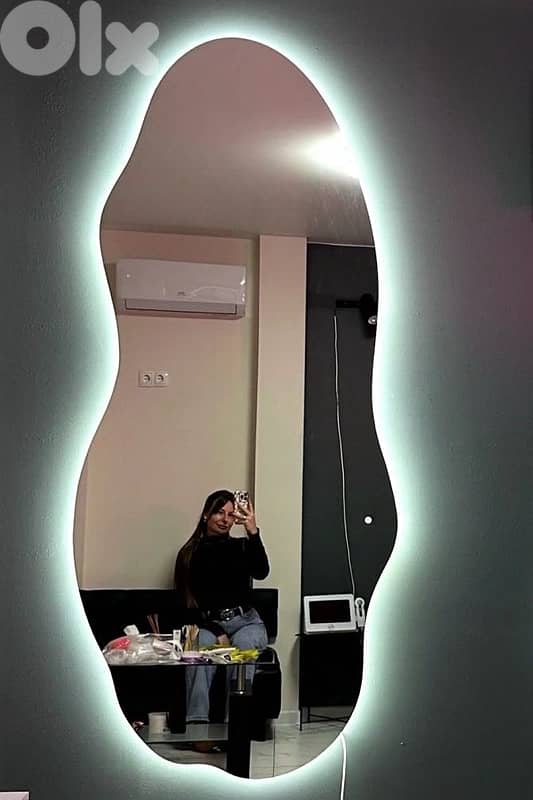 mirrors مرايا 9