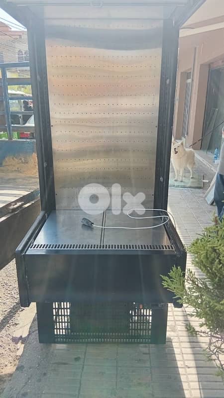 grab and go upright fridge 0