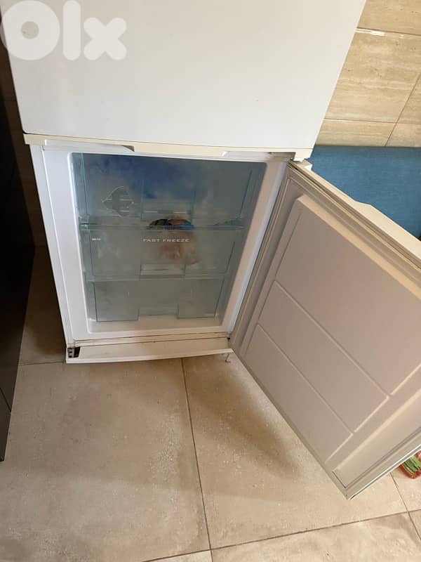 refrigerator 1