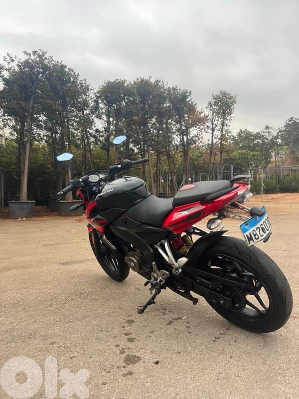 Pulsar Ns200 Bajaj 3