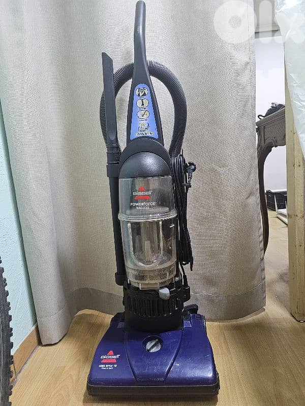 bissel vacum cleaner 0
