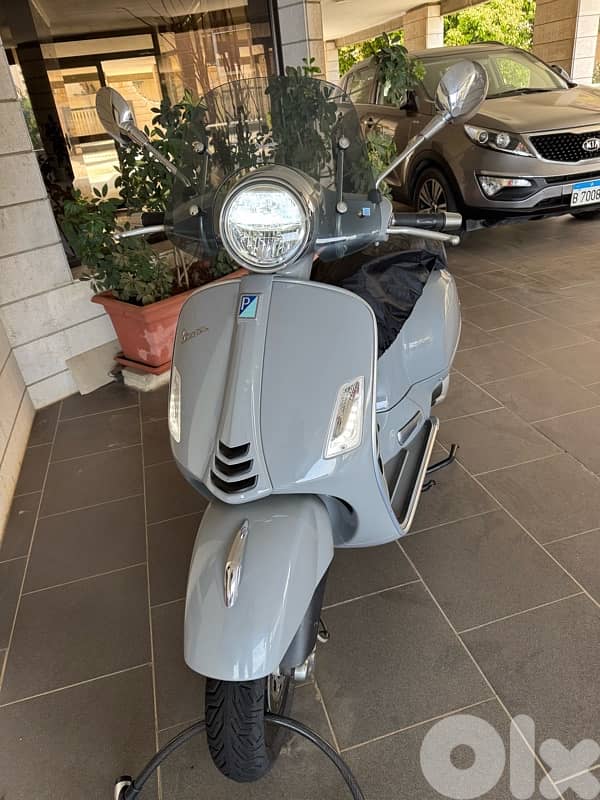 Vespa supertech 300cc 0
