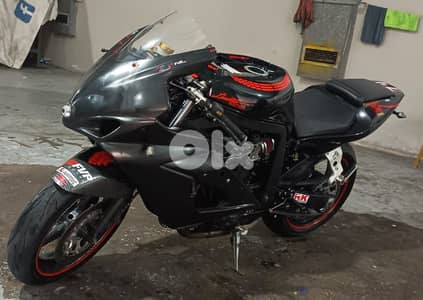 for sale Suzuki gsxr 750cc 3leya zaweyed moter vetes top 3500$