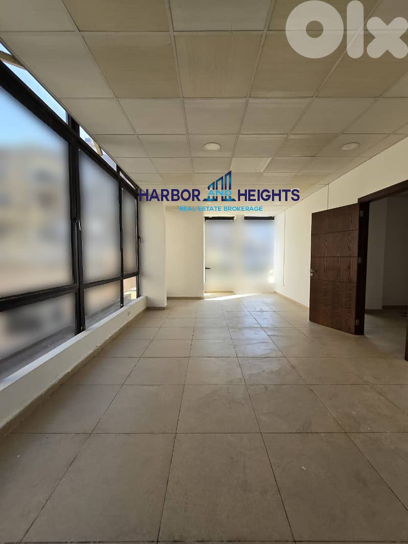 Office For Rent in Sad el Baouchrieh مكتب للإيجار في سد البوشرية 0