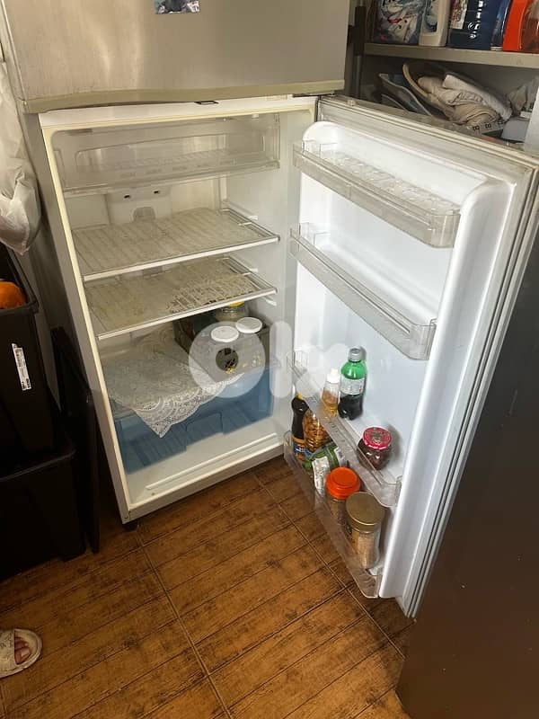 Fridge and freezer - Daweoo 1