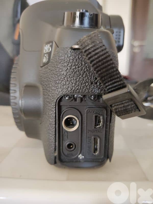 Canon 6D 20.2 MP DSLR camera body 6