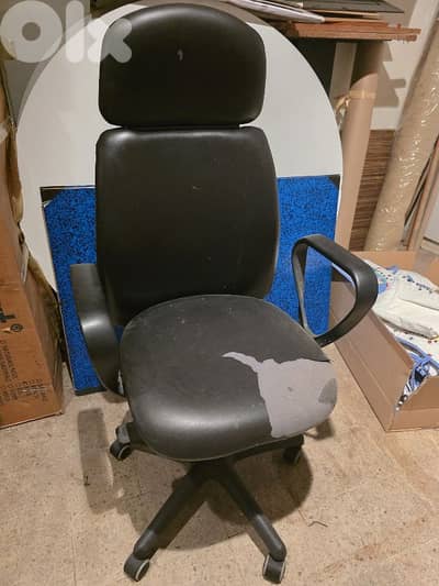 desk chair