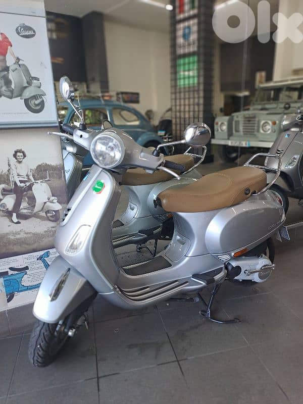 Vespa 150 VXL 2023 (ABS) 4