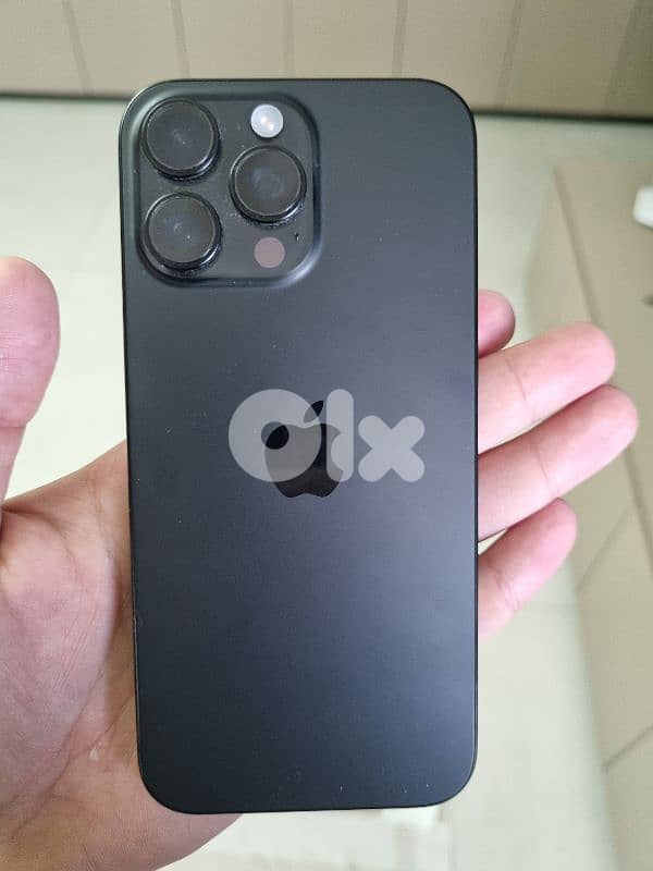 iPhone 16 Pro Max | بلا جمرك 2