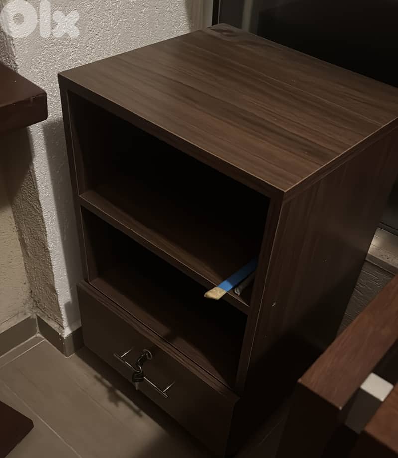 Office 1