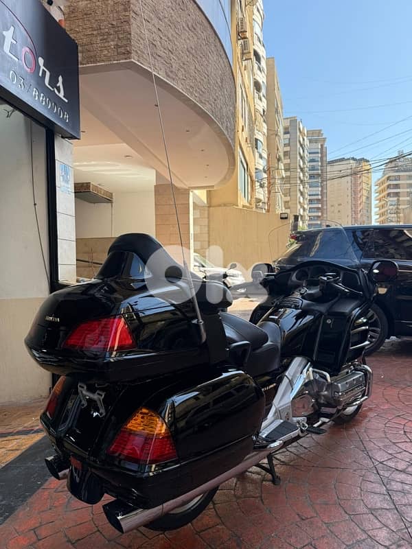 Honda Goldwing 1800 cc 2