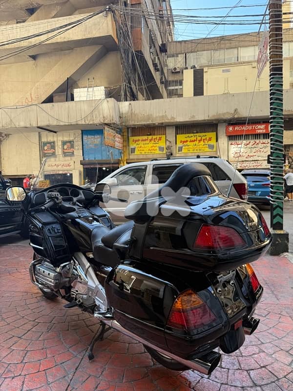 Honda Goldwing 1800 cc 6