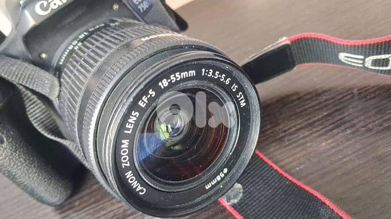 camera canon 750D 1