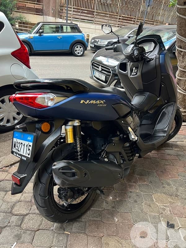 2000$ yamaha nmax 155 cc 1