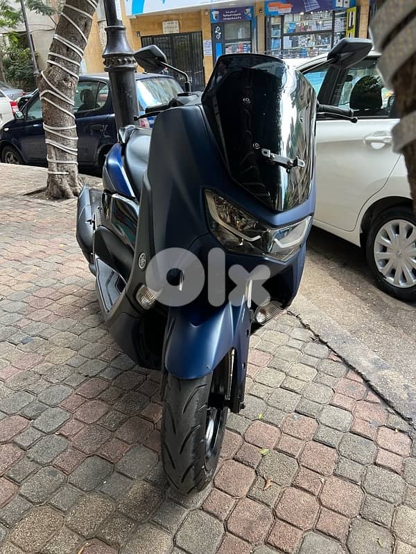 2000$ yamaha nmax 155 cc 5