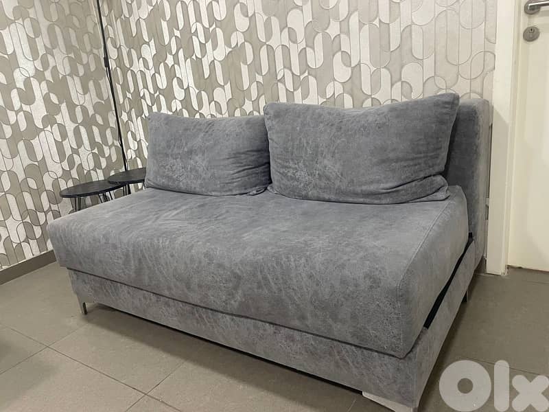 grey sofas 2