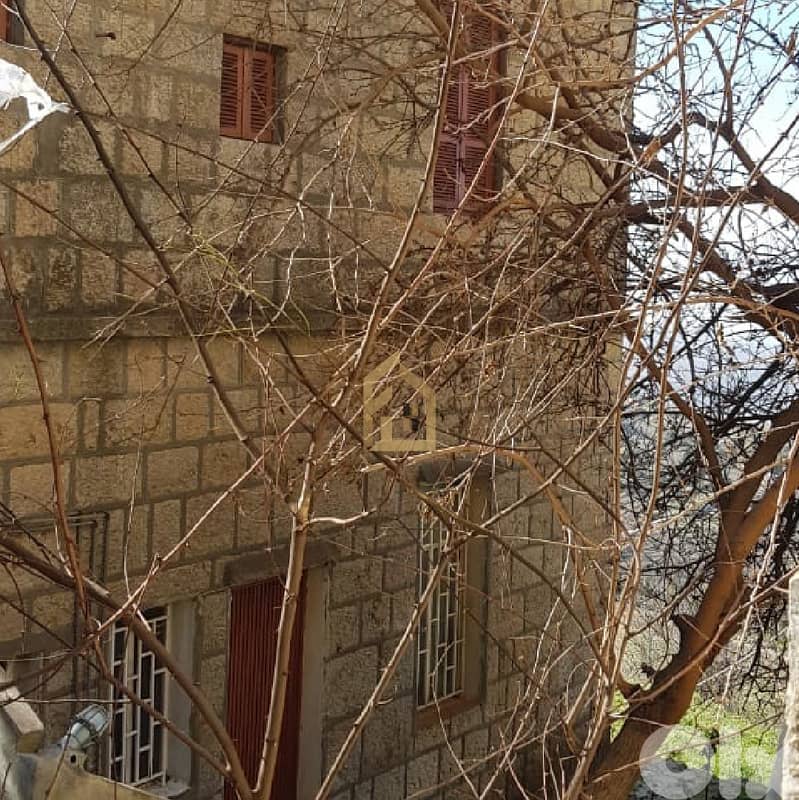 Buidling for sale in Bhamdoun MA24 مبنى للبيع في بحمدون 2