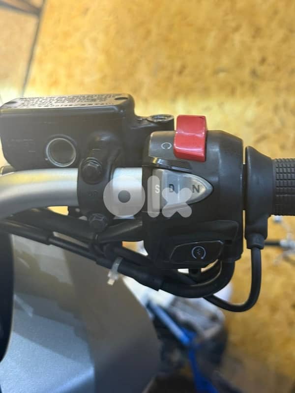 Honda x adv 750cc 5
