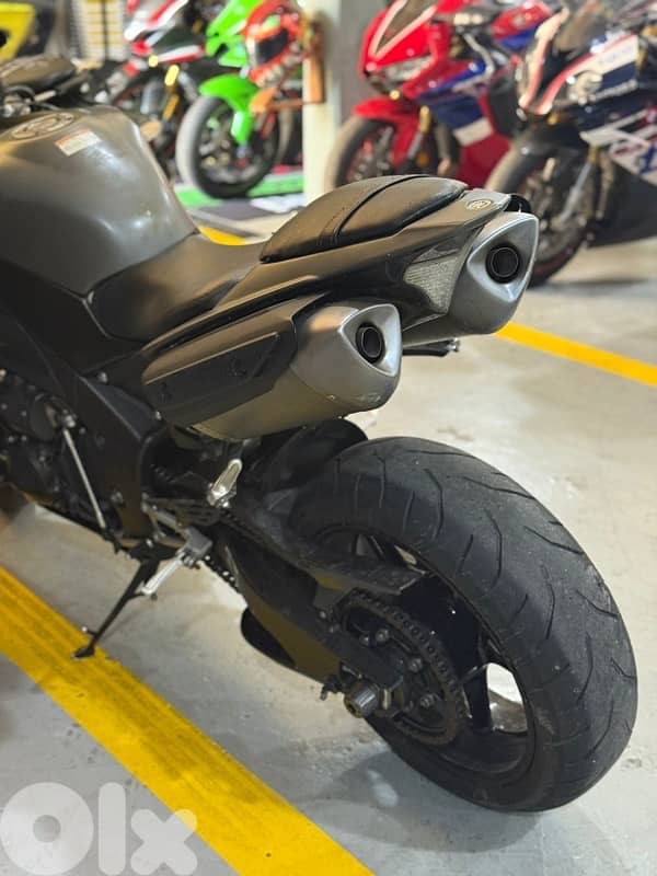 yamaha r1 2