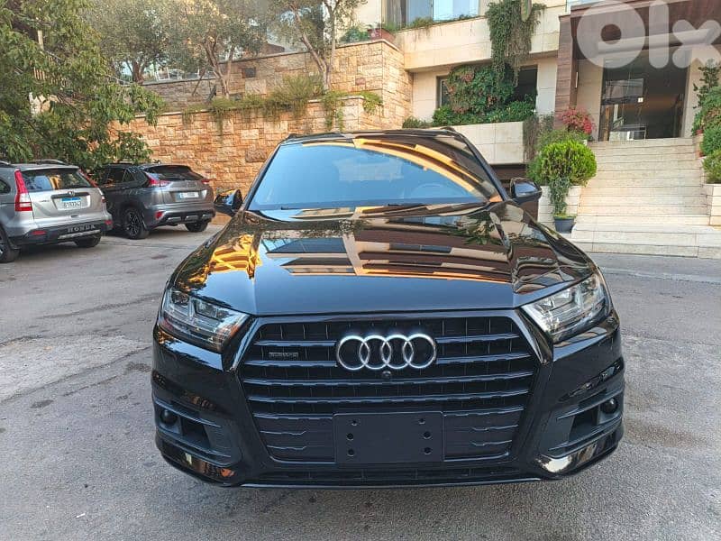 Audi Q7 2017 0