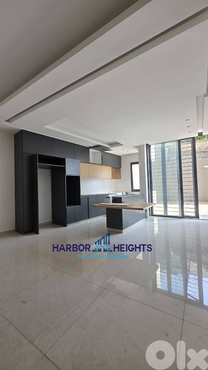 Apartment in Mazraat Yachouh شقة في مزرعة يشوع 0