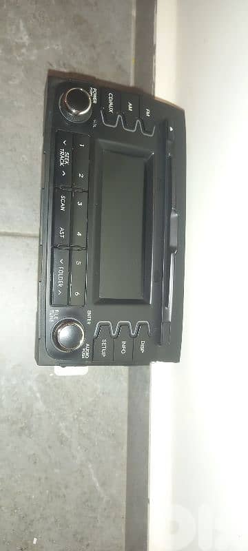 Car Stereo Head Unit (KIA Sportage 2011)