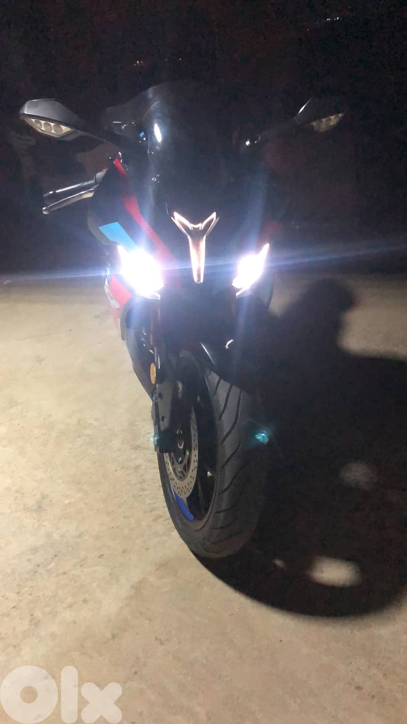 Venom 400 cc used like new 2