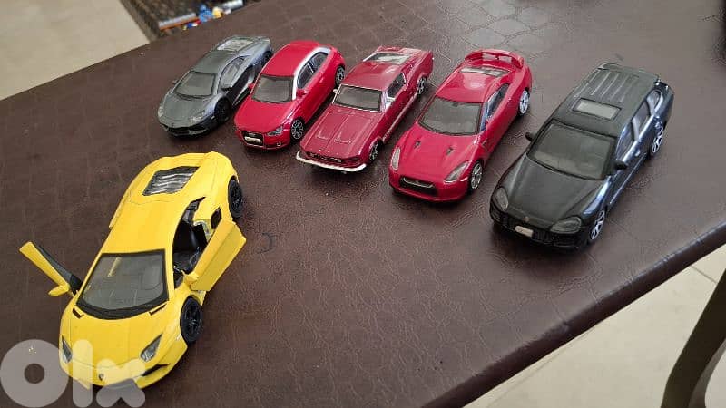 for sale 6 cars b 25$ low price 2